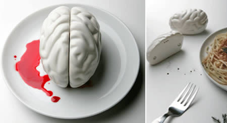 brains salt and pepper shaker