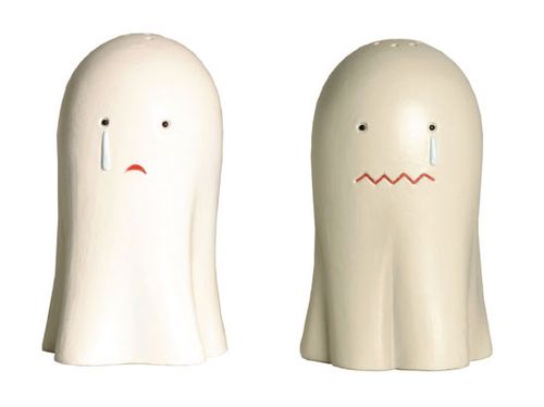 ghost salt and pepper shaker design