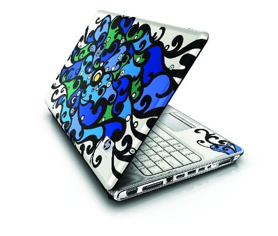 abstract-colorful-pattern-laptop-