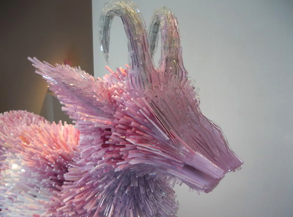 Amazing-glass-shard-sculptures-Marta-Klonowska-12