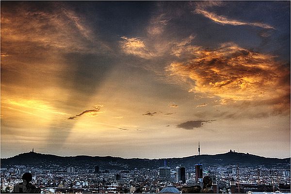 Beautiful-Photography-Get-to-Know-Barcelona-in-30-Photos-20