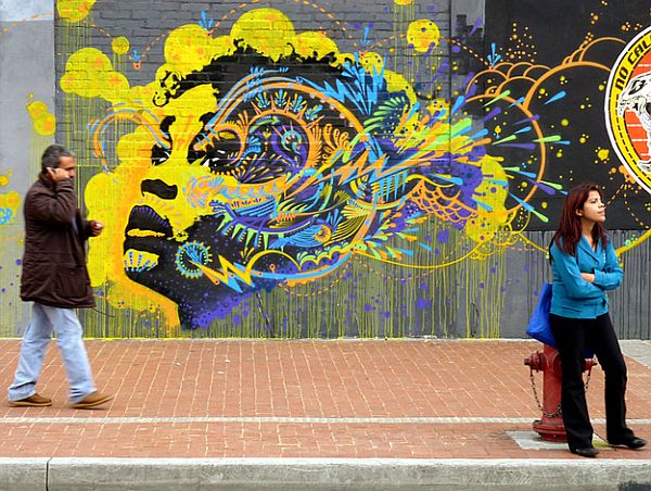Mind-Blowing-Pieces-of-Street-Art-from-Around-the-World-13