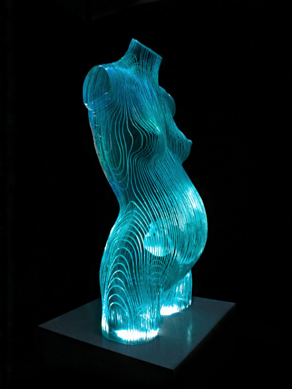 Artist-of-the-Week-Sculptures-Made-of-Glass-by-Ben-Young-9