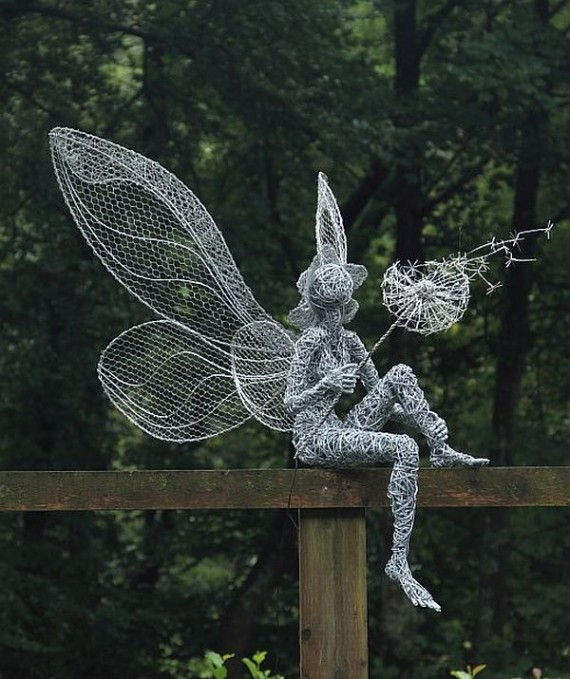 Wire-Sculptures-with-a-Twist-by-Robin-Wight-11