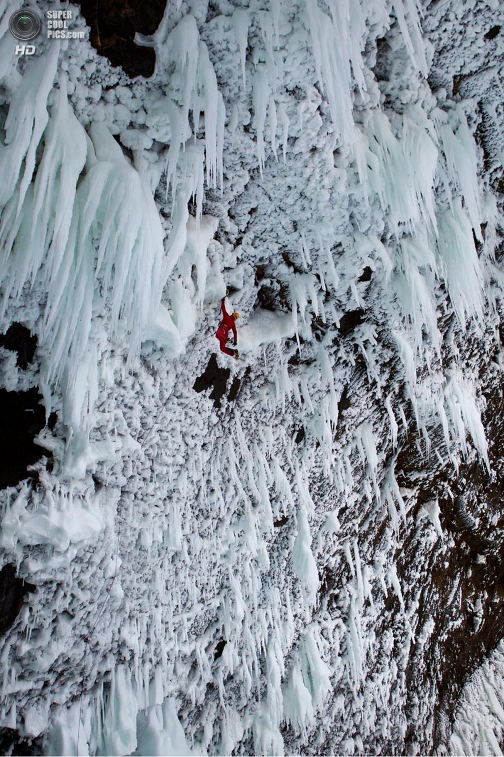 Location: Helmcken Falls, BC - Canada Athlete: Tim Emmett Photographer: Christian Pondella