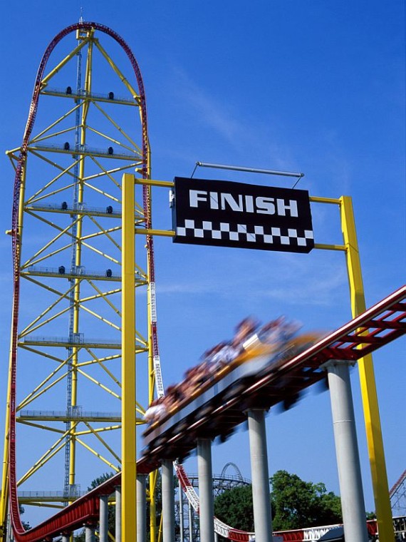 top_thrill_dragster