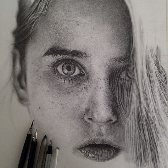 Hyperrealistic-Graphite-Drawings-by-Monica-Lee-8