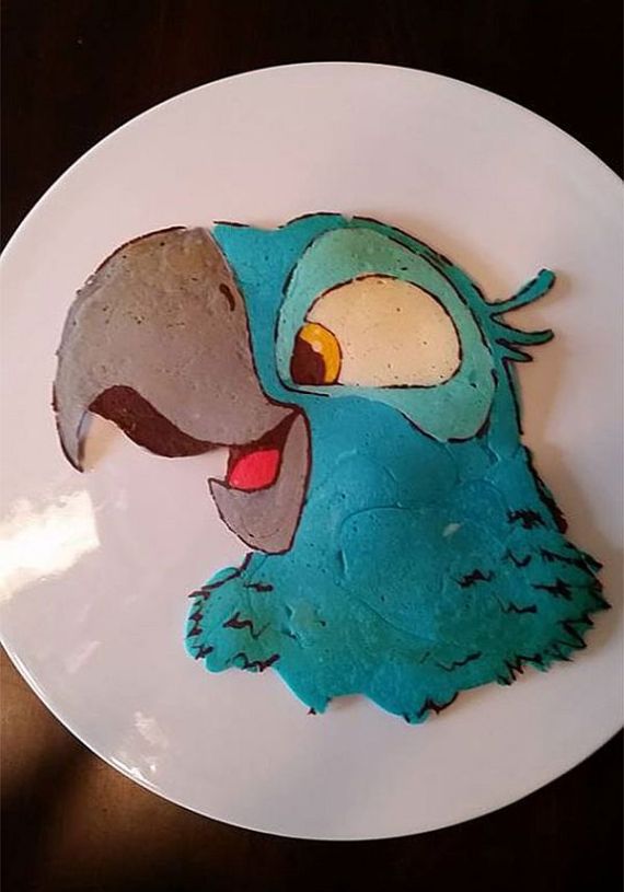 Creative-Dad-Makes-Colorful-Artistic-Pancakes-For-His-Kid-7