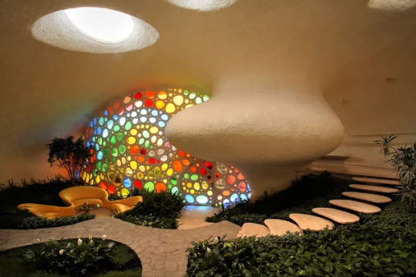 shell shaped house